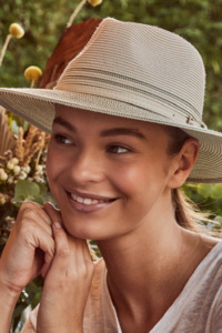 Cancer Council Headwear: Cancer Council Heritage Town & Country Summer Hat - Ivory/Sage