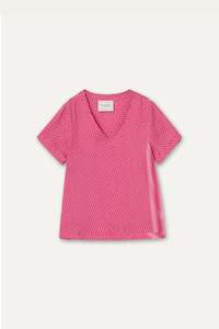 Summery Copenhagen Casual Womens Clothing: SUMMERY COPENHAGEN SHIRT V SHORT SLEEVE - FUCHSIA ROSE