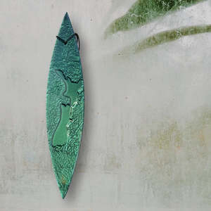 Glass Wakas: Medium Waka New Zealand Map