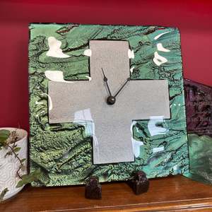 Cross Clock - Silver/Kelly Green