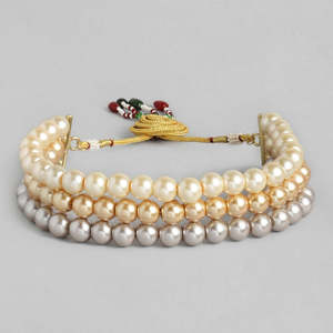 Necklace: Estele - Charming multi-colour three line Glass Pearl Choker