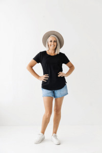 Black Everyday Tee | Diagonal Zips