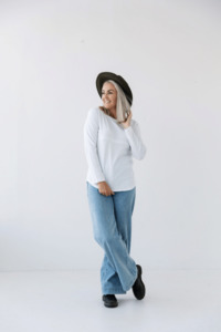 Products: White Zip Top | Horizontal Zip