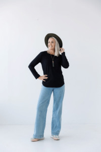 Products: Black Zip Top | Horizontal Zip