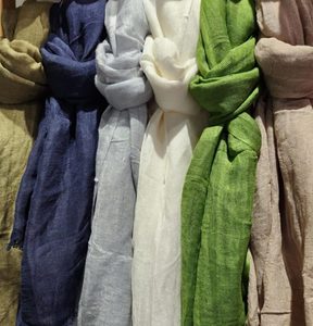 Products: Linen Scarf – Moss Green - Estilo Boutique