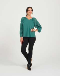 Chiffon Essentials: Atelier Blouse - Dark Sage