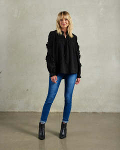 Autumn 2023: Casey Blouse (Black)