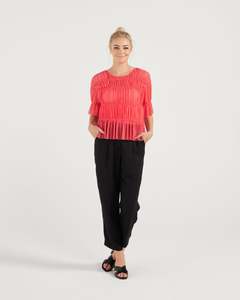 Spring Summer 22: Lizzie Top (coral)