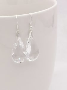 Accessories – Etcetera Bridal: Silver clear teardrop large EWWL026