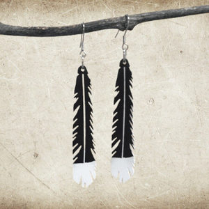 Products: Earrings – Silver Glitter Triangle (ESGT)
