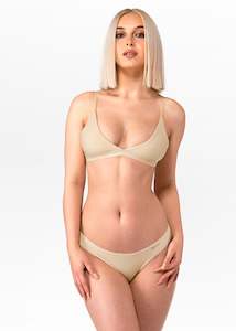 Womens Seamless Thong: Seamless Thong - Desert Sand