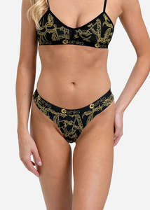Womens On Me Thong