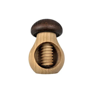 Products: Dishy Beechwood Nutcracker - Sustainable - Etico