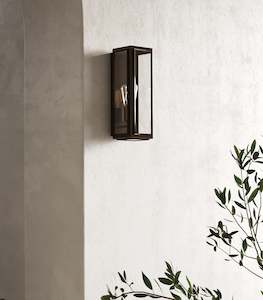 Outdoor: Lille Wall Light