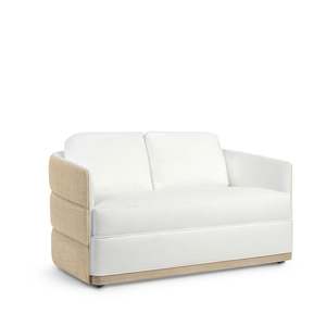 Furniture: Oakridge Loveseat