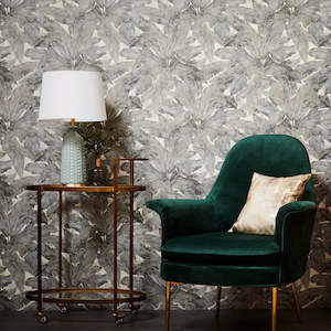 Metropolitan Stories - Luxury Palms