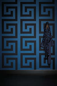 Designer Wallpaper: Versace 5 -  Greek Key