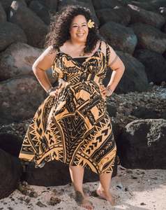 Final Call: Annie Shoulder Tie Dress