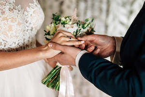 Wedding Flowers 2: Wedding Package 1 - Just the two of us