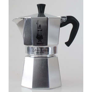 Stovetop Espresso Machine: Bialetti Moka Espresso 3 Cup
