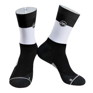 Boundary Black and White Aero Socks