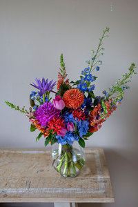 Products: Lucy - bright and bold flower bouquet - evergreen floral