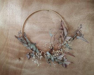 Gum and gypsophila dried floral wreath - evergreen floral