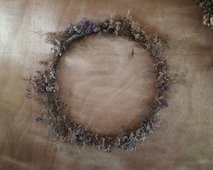 Limonium and gypsophila dried floral wreath - evergreen floral