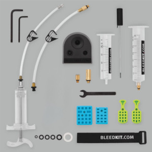 Bleedkit: Bleedkit Master Bleed Kit For Mineral Oil Based Hydraulic Brakes