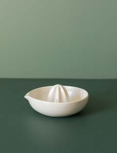Wedding Gifts: Ceramic Juicer // White