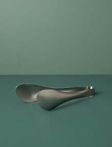 Summer Hosting: Sori Yanagi Tongs