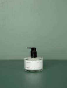 Hetkinen: Birch-Xylitol Hand Balm