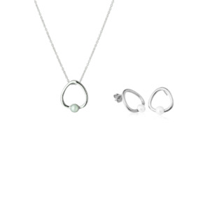Best Sellers: Pearl Essence Jewellery Set