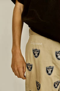 Streetwear 2: Supreme NFL x Raiders x '47 Embroidered Chino Pant