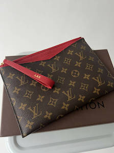 Louis Vuitton: Louis Vuitton Bicolor Monogram Pallas Pochette