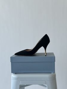 Prada: Prada Suede Pump - Gold Stilleto - Full Set