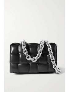 Bottega Veneta: BOTTEGA VENETA Cassette chain-embellished
