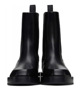 Givenchy: Givenchy chunky sole Chelsea boots