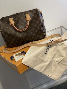 2000 2999: Louis Vuitton Speedy Bandoulière 30