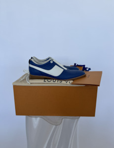 500 999: Louis Vuitton Derby Sneaker Hybrid – FULL SET