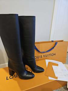 2000 2999: Louis Vuitton Donna High Boots - Full Set