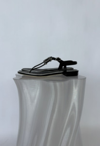 Chanel Chain CC Thong Sandals