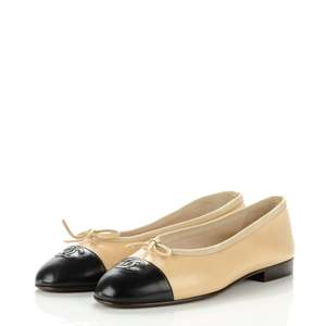 1000 1999: Chanel Beige & Black Ballet Flats