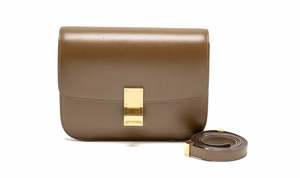 2000 2999: CELINE Medium Classic Box Bag Calfskin Camel