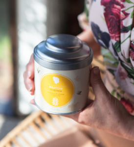 Bestow Beauty: Bestow Puritea Organic Herbal Tea Tin