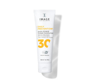 Sunscreen: Image Skincare Pure Mineral Tinted Moisturiser SPF30 28g