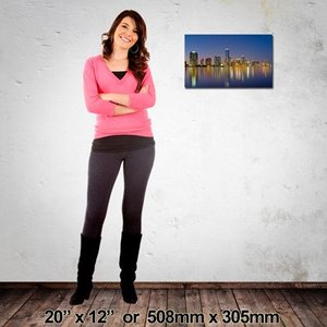 Canvas: Landscape Canvas: 508mm x 305mm (20″x12″)