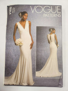 Products: Vogue Patterns V1032 Misses' Dresses FAB FABRICS