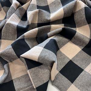 Big Scale Yarn Dyed Gingham Cotton - Black