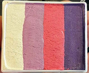 Tag Rainbow Base Blenders: Tag custom cake - Princess 50gm